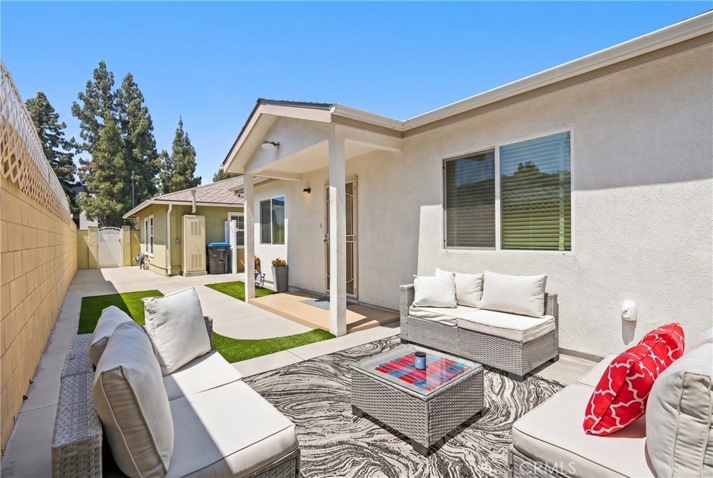 12413 Firestone Blvd Property Photo 45