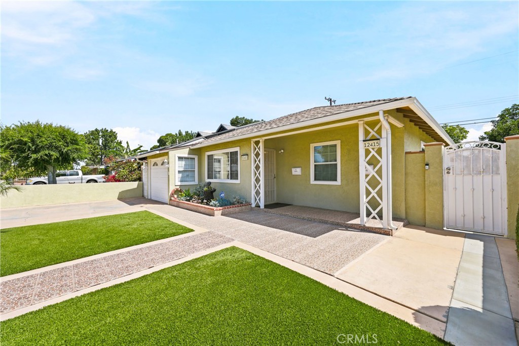 12413 Firestone Blvd Property Photo 54