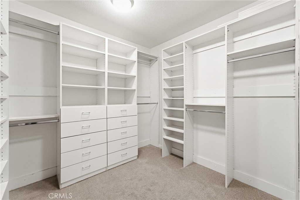 81 Linhaven Property Photo 22