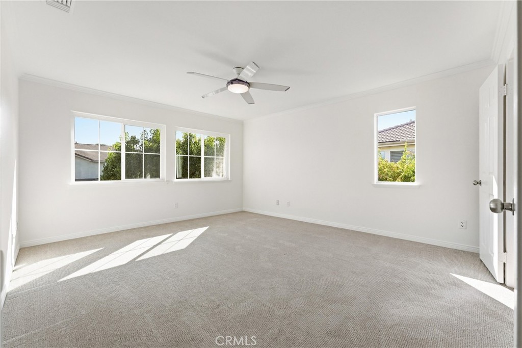 81 Linhaven Property Photo 23