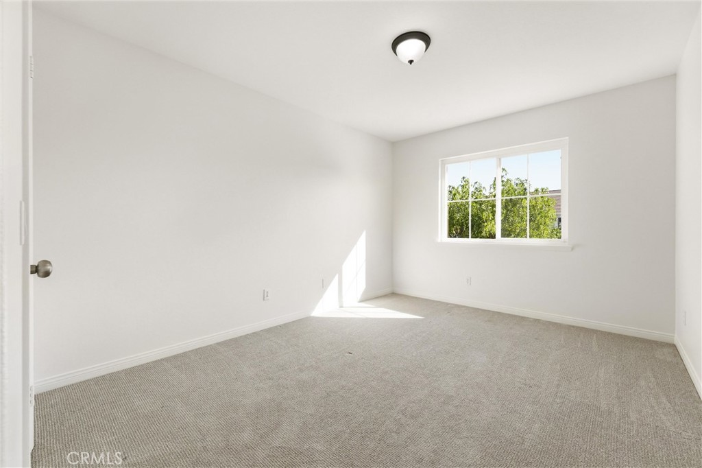 81 Linhaven Property Photo 27