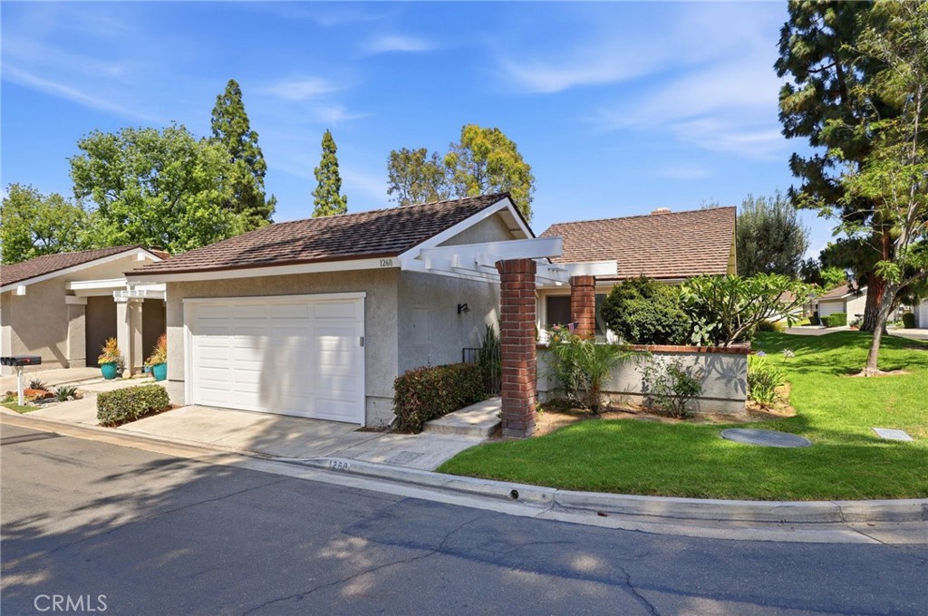1260 Tiburon Property Photo 1
