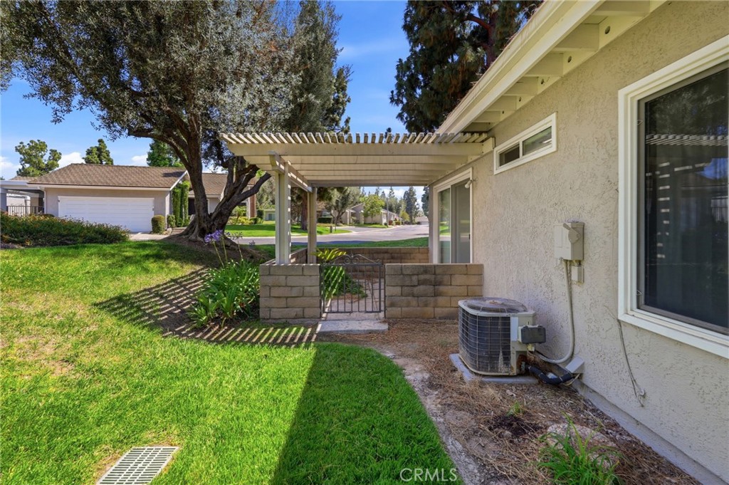1260 Tiburon Property Photo 35