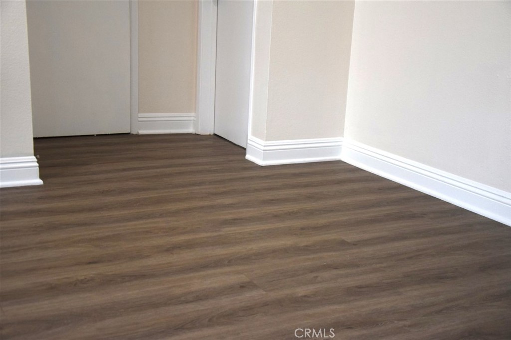 10757 Hortense 304 Property Photo 16