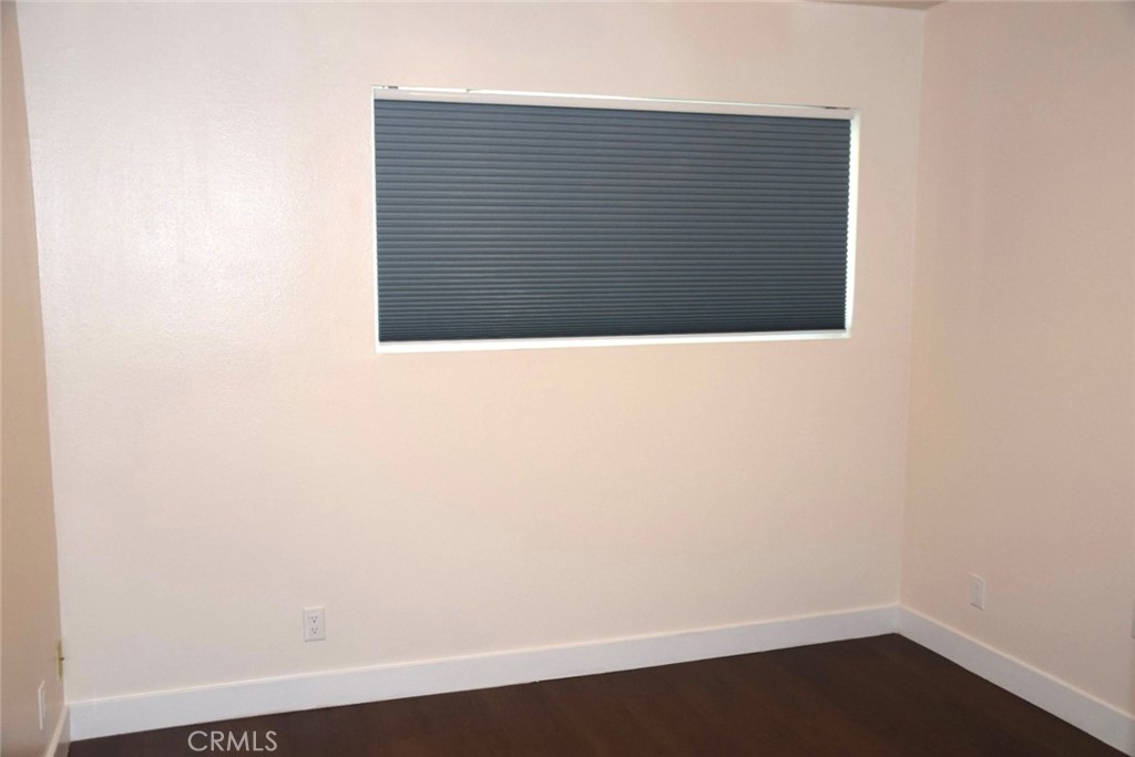 10757 Hortense 304 Property Photo 27