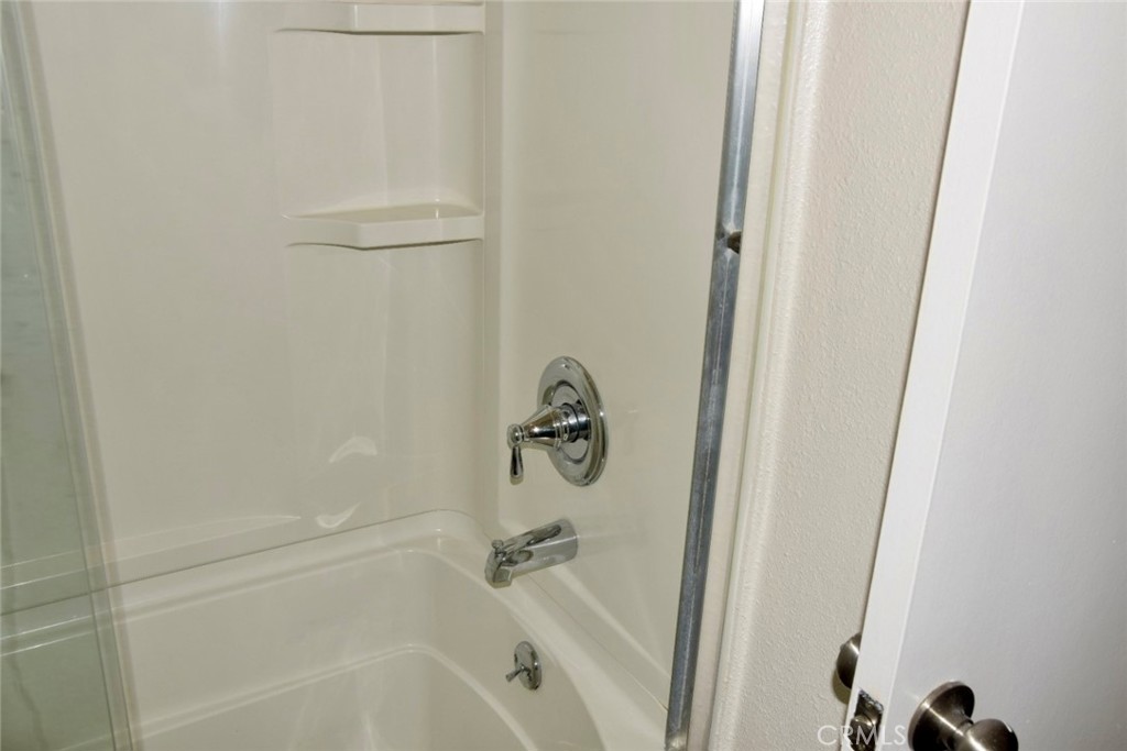 10757 Hortense 304 Property Photo 37