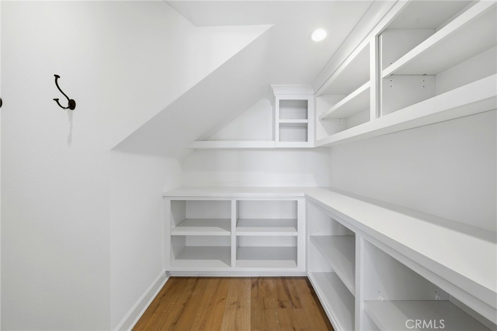 17 Ponte Property Photo 18