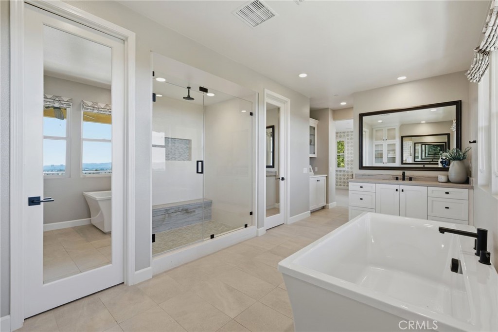 17 Ponte Property Photo 37