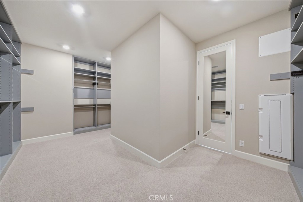 17 Ponte Property Photo 40