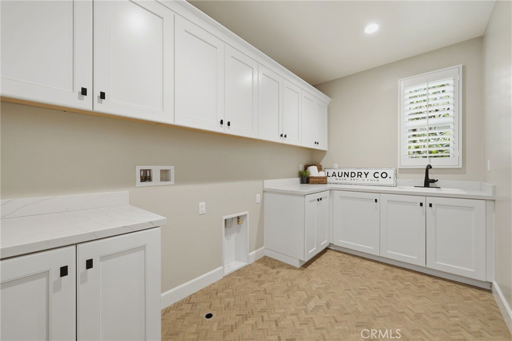 17 Ponte Property Photo 41