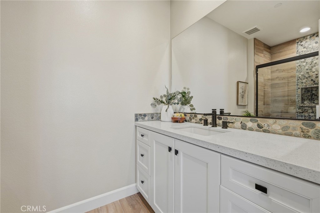 17 Ponte Property Photo 52