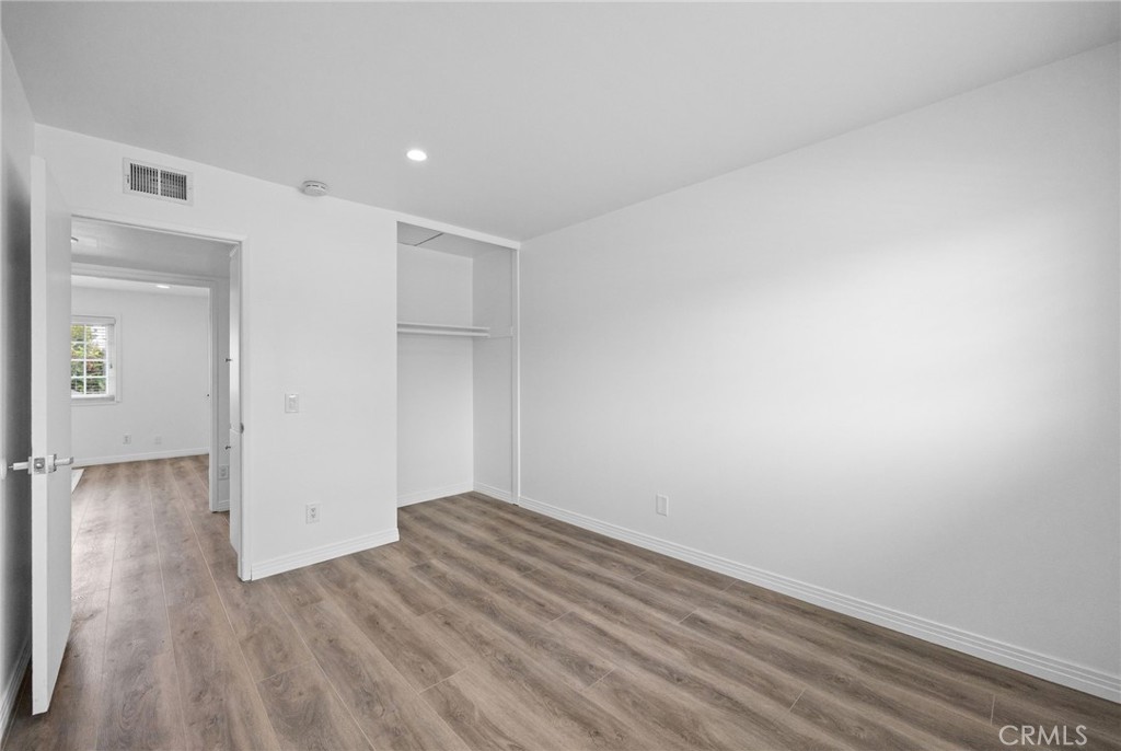 4469 Larwin Ave Property Photo 23