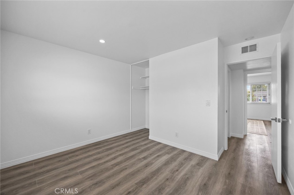 4469 Larwin Ave Property Photo 29