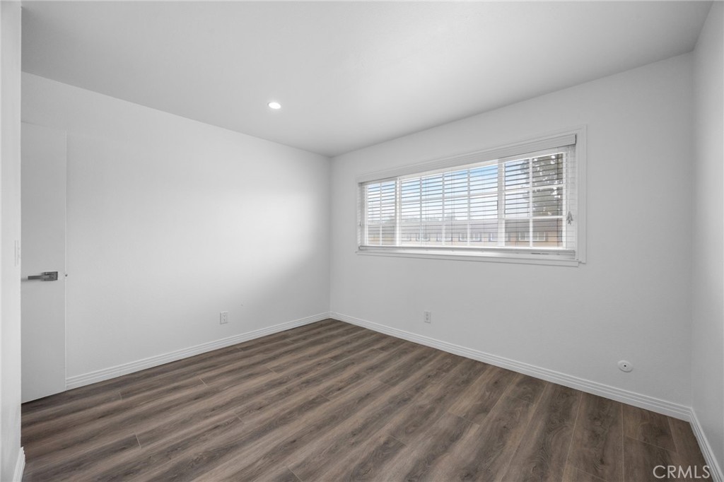 4469 Larwin Ave Property Photo 31