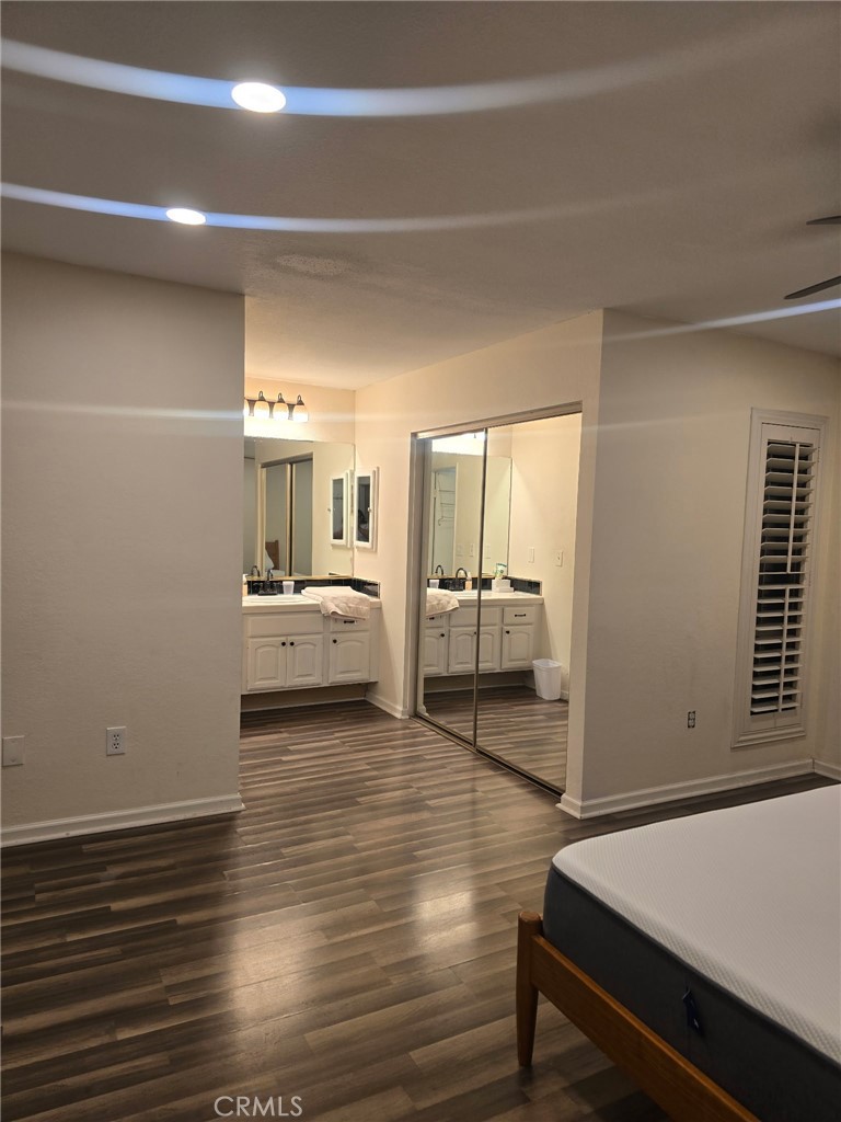 4406 Sea Harbour Property Photo 4