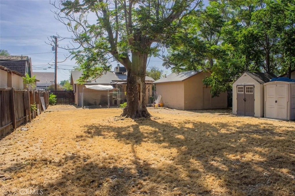27020 Girard Property Photo 16