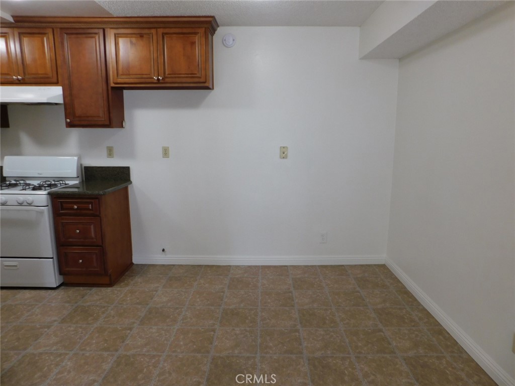 8021 4th Street 301 Property Photo 5