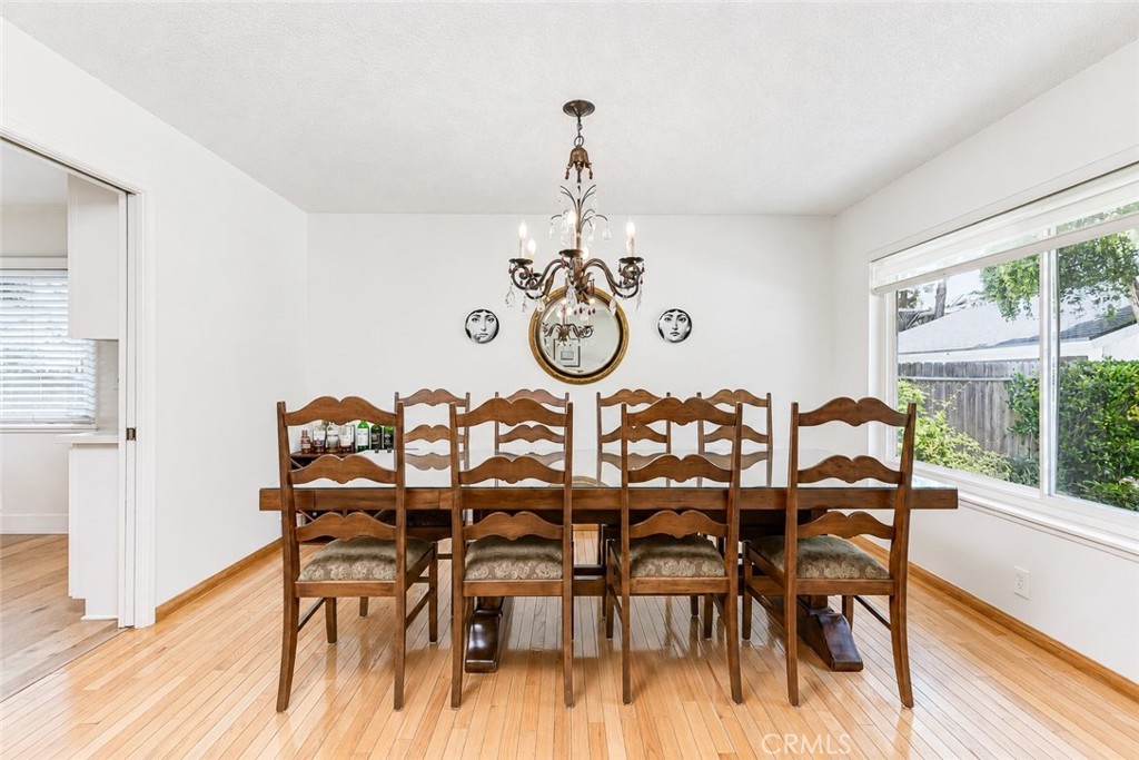 530 W Wedgewood Property Photo 8
