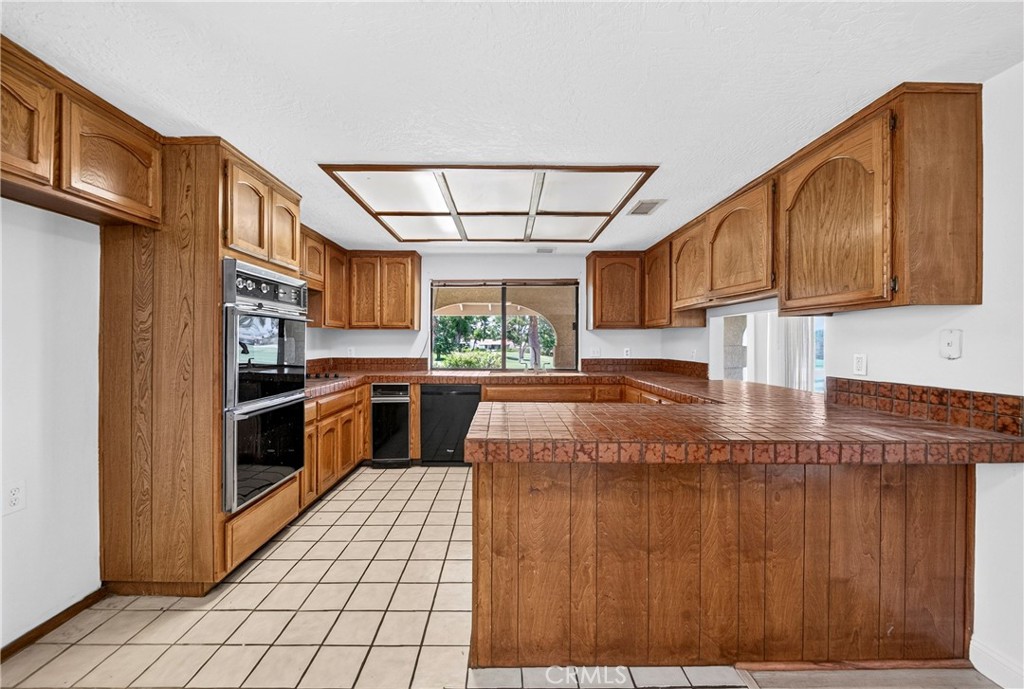 17998 Pebble Beach Property Photo 31