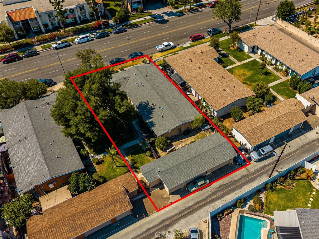 1256 N Placentia Property Photo 38