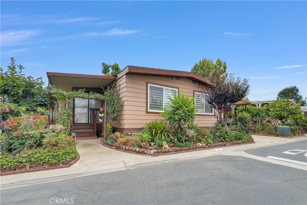 11250 Beach 4 Property Photo 2