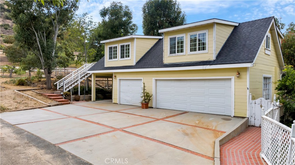 11061 Meads Property Photo 3