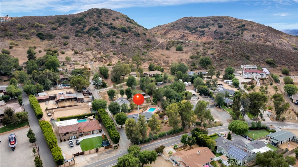 11061 Meads Property Photo 5