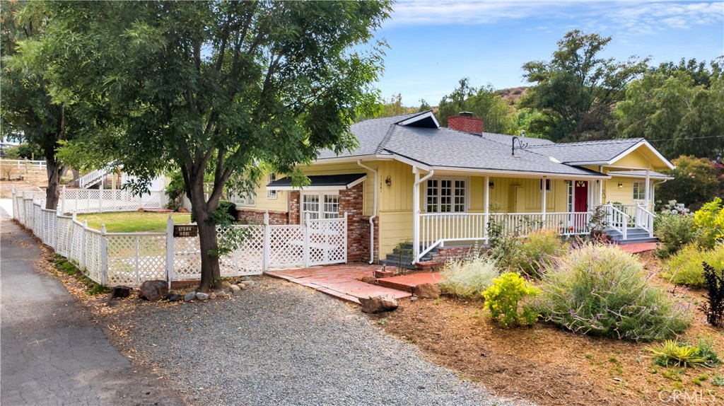 11061 Meads Property Photo 6