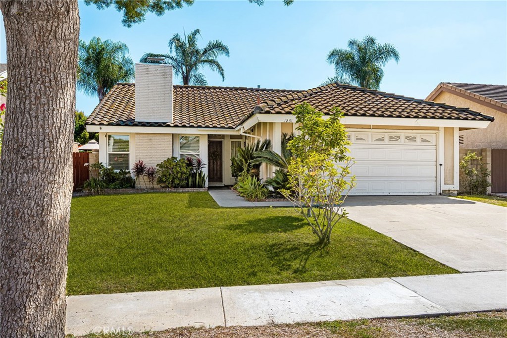 1231 N Dolores Property Photo 33