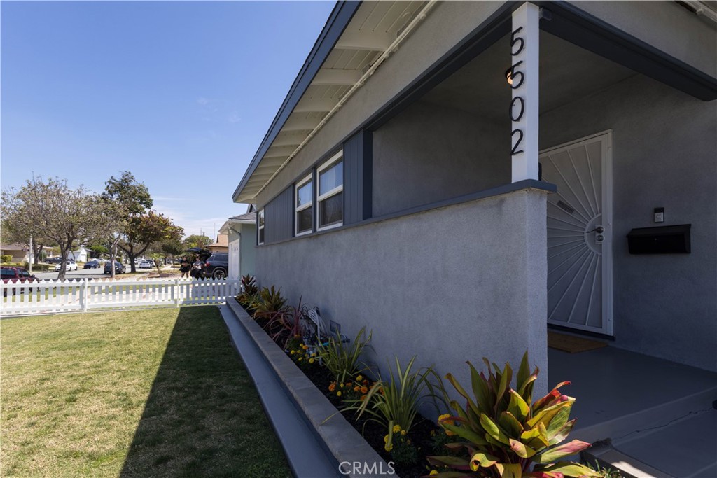 5502 Carfax Avenue Property Photo 3