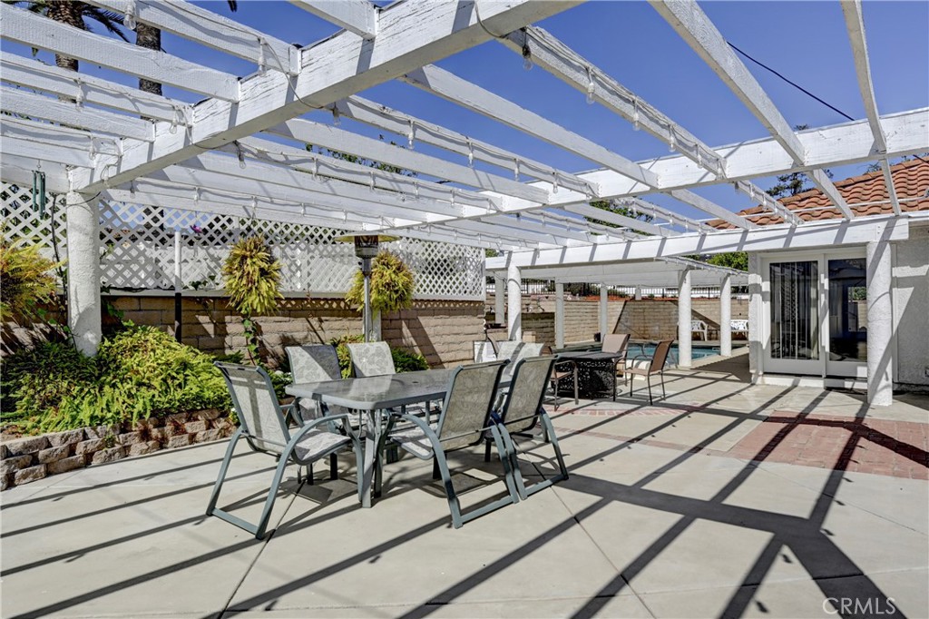 18932 Via Sereno Property Photo 31