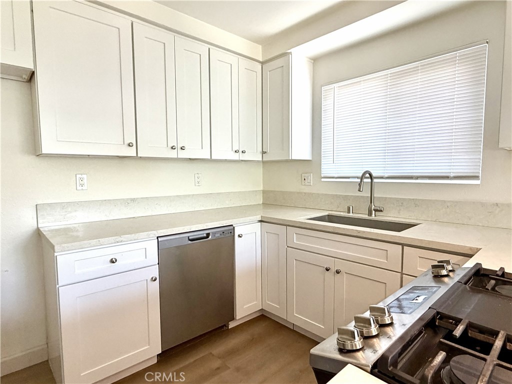 18221 Mandarin Lane D Property Photo 4