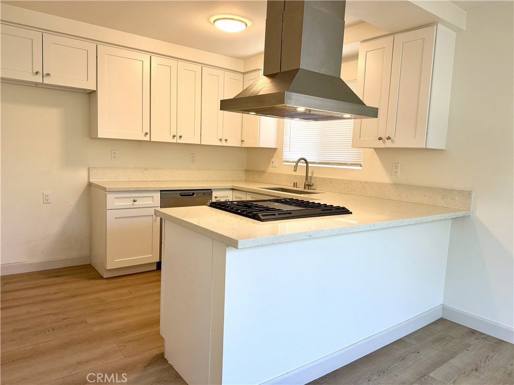 18221 Mandarin Lane D Property Photo 5