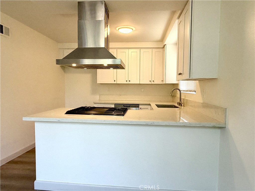 18221 Mandarin Lane D Property Photo 6