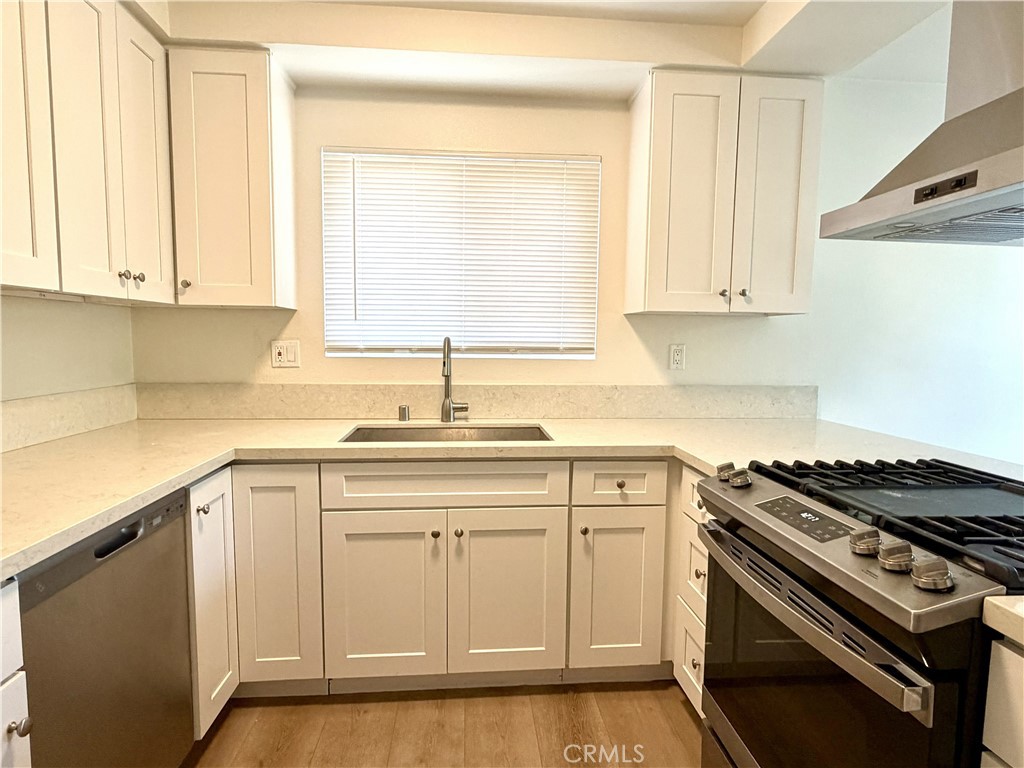 18221 Mandarin Lane D Property Photo 7