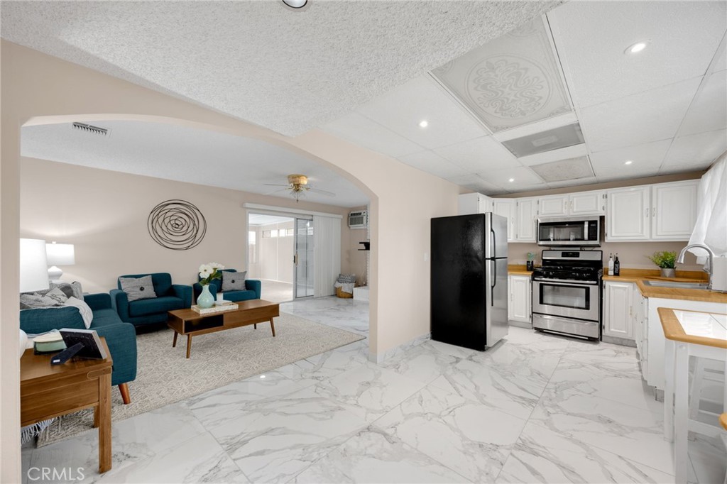 7855 Gardenia Drive Property Photo 18