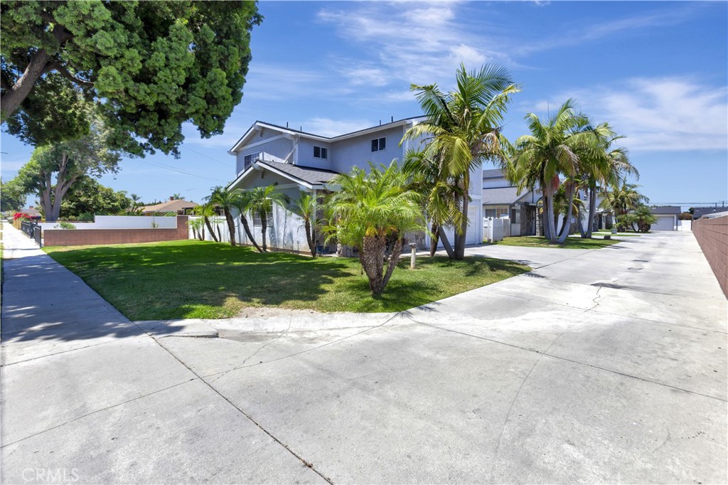 12725 Barlin Avenue Property Photo 1