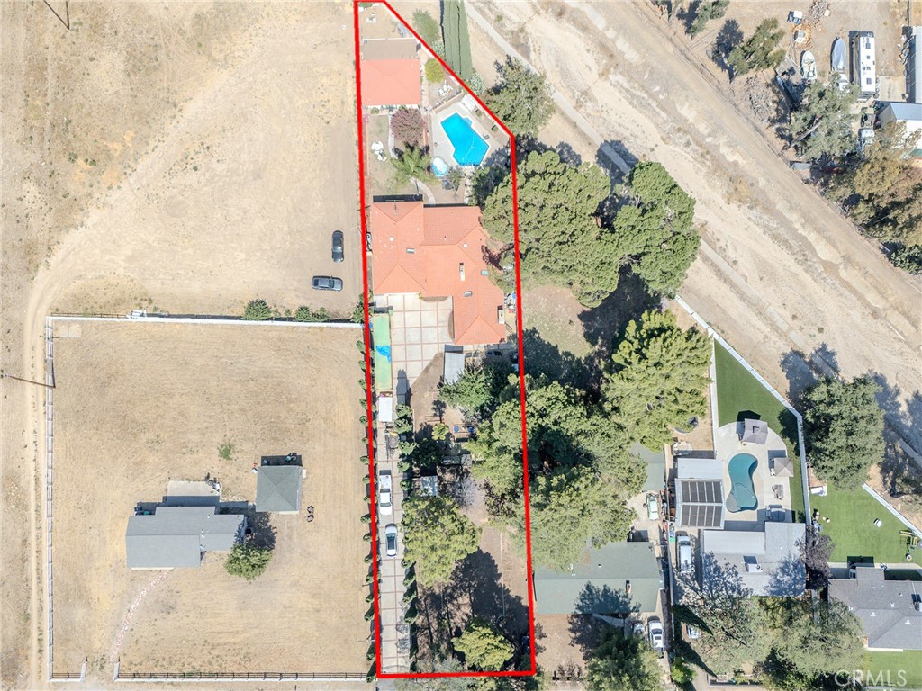 10410 Live Oak Property Photo 6