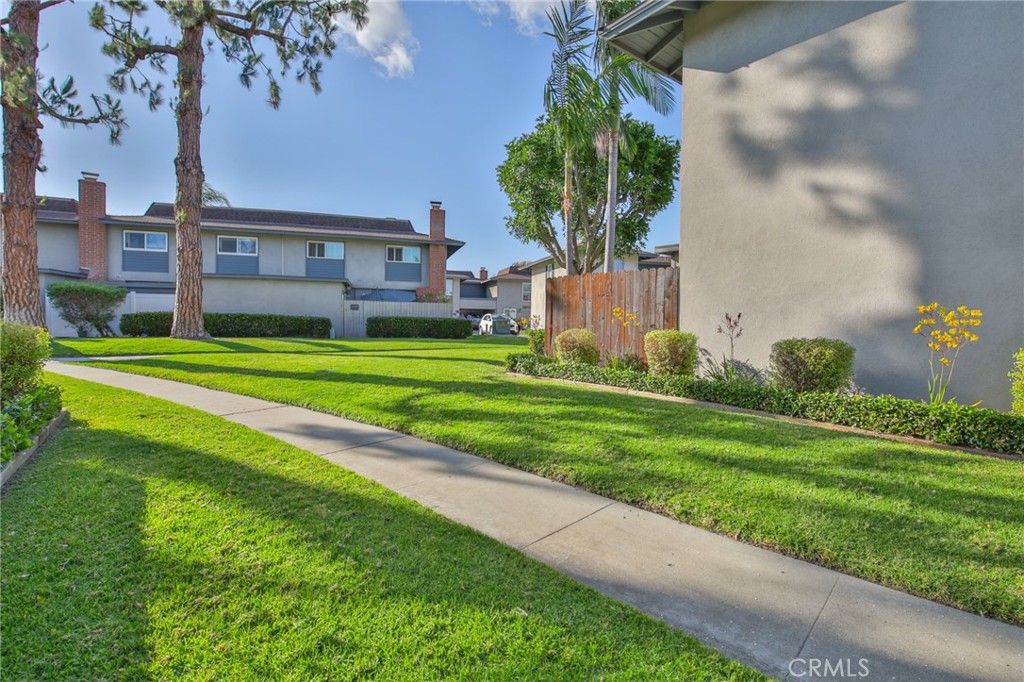 10406 Carlyle Court Property Photo 34