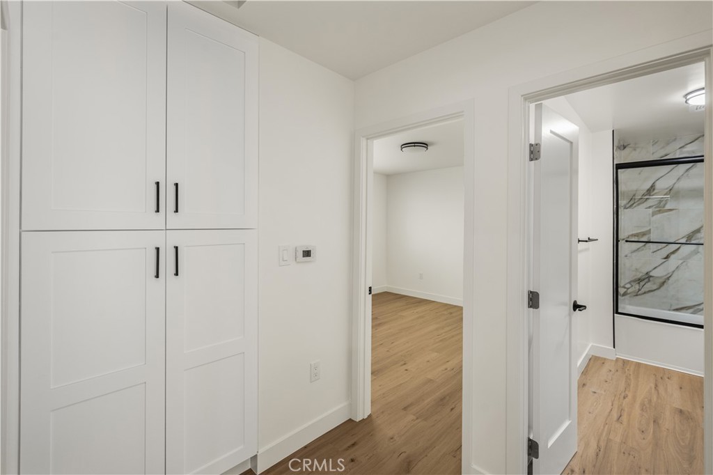 12408 Archwood Property Photo 17