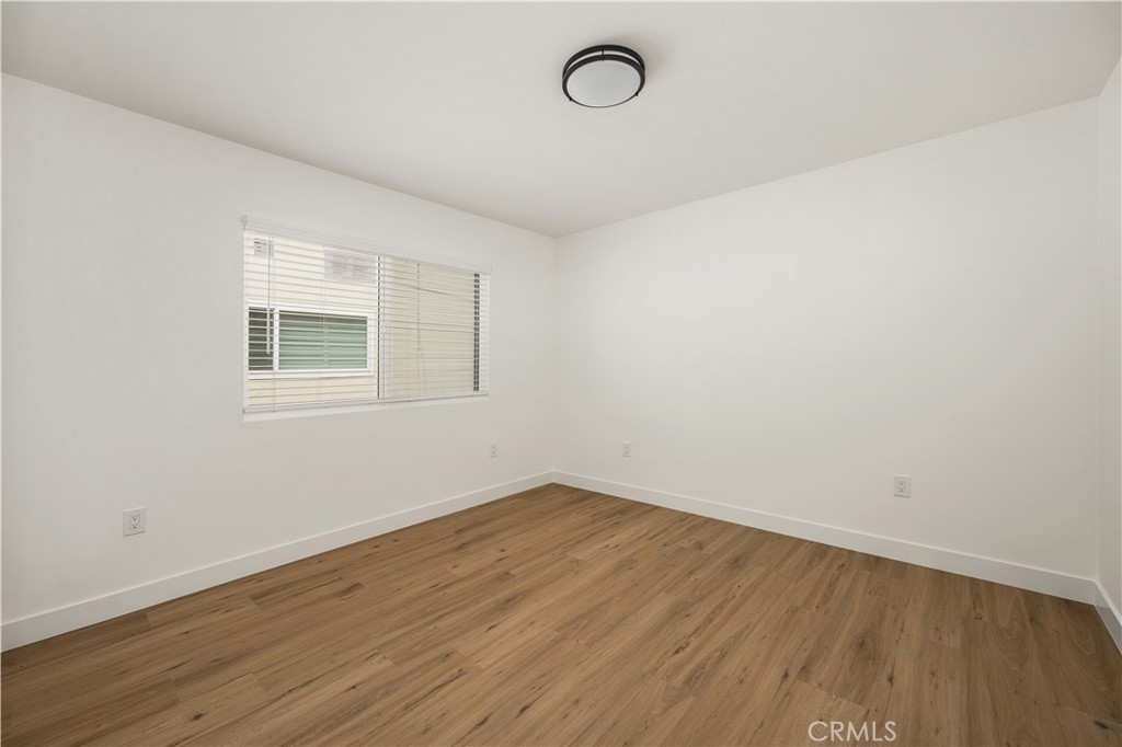 12408 Archwood Property Photo 26