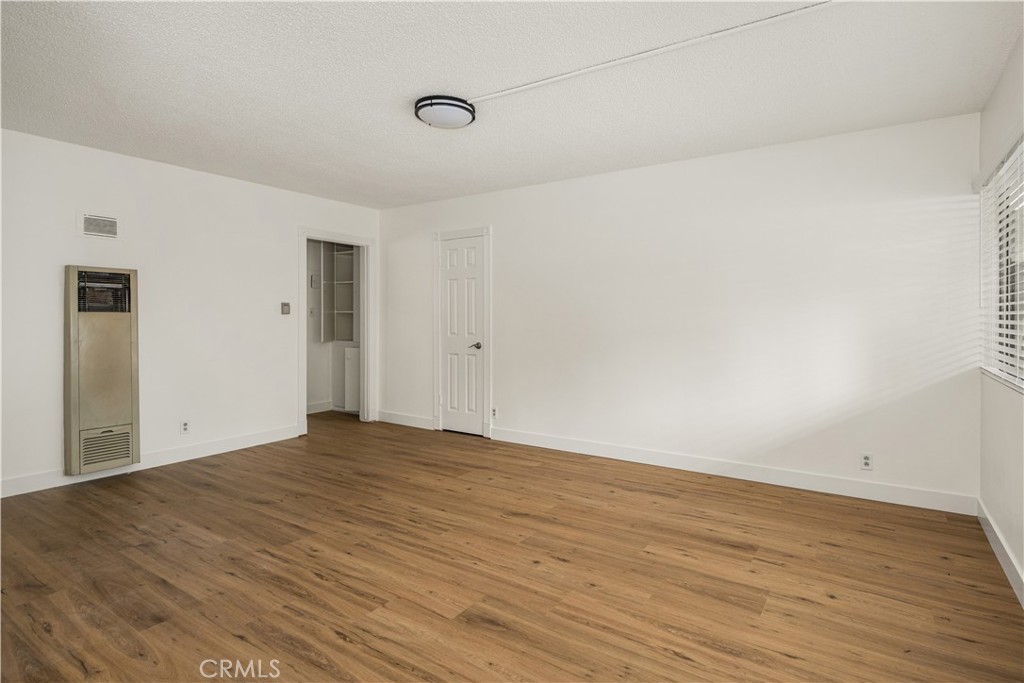 12408 Archwood Property Photo 31