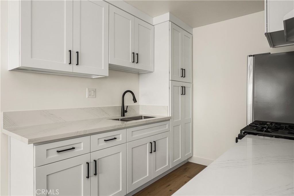 12408 Archwood Property Photo 38