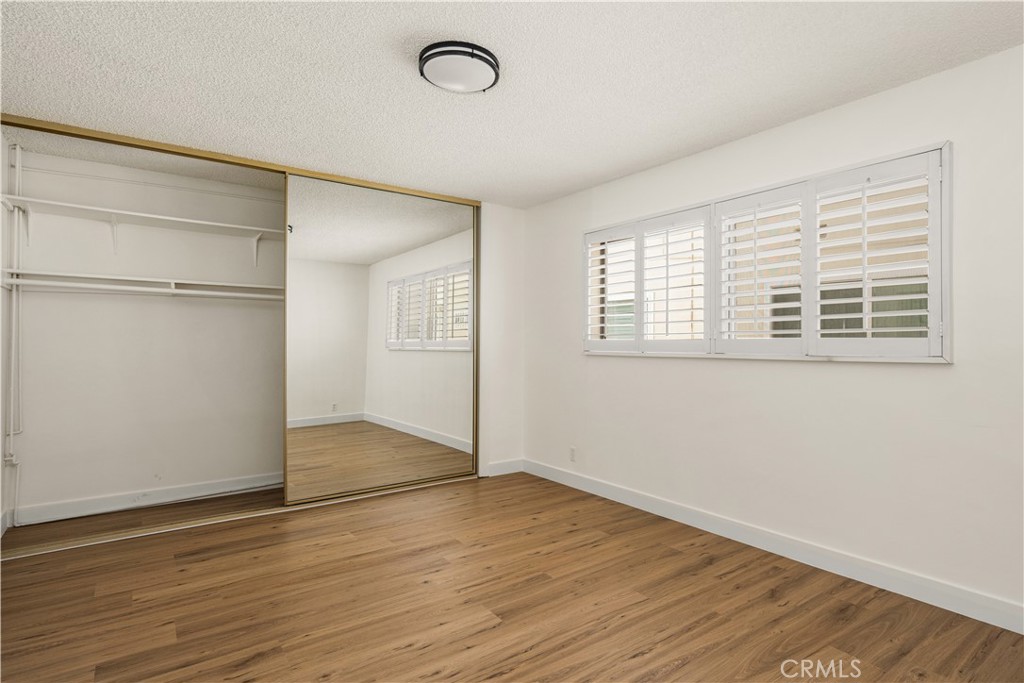 12408 Archwood Property Photo 39