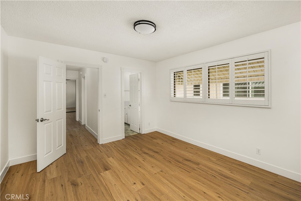 12408 Archwood Property Photo 56