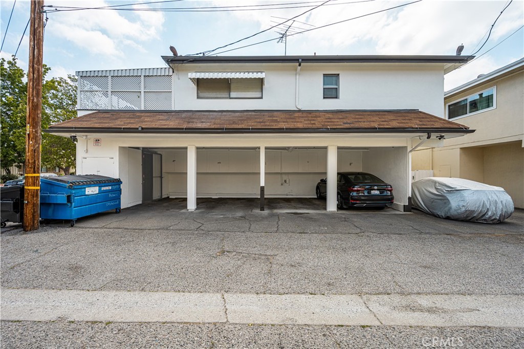 12408 Archwood Property Photo 64