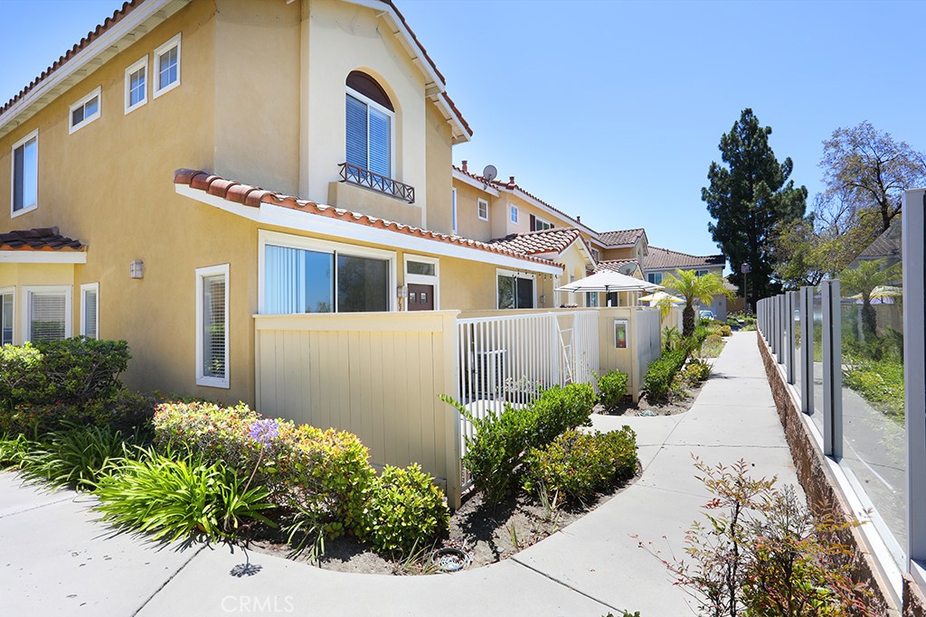 19651 Orviento Property Photo 36