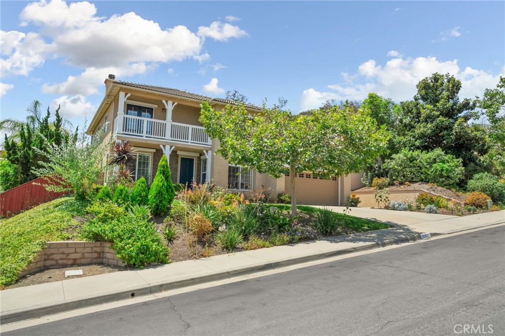 8587 Hunt Canyon Property Photo 2