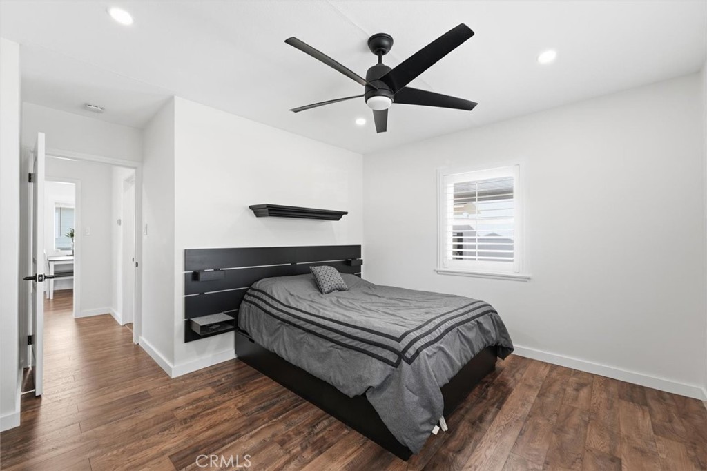 3329 N Los Coyotes Diagonal Property Photo 17