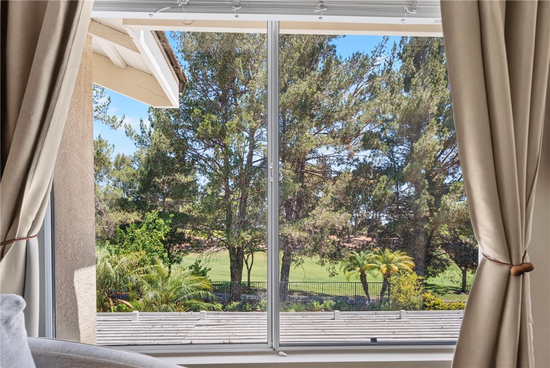 1355 Canterbury Property Photo 27
